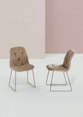 Уютный обеденный стул Spring Ingenia Bontempi