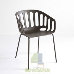 Оригинальное кресло из полипропилена Gaber Basket