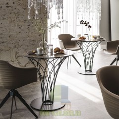 Небольшой стол на ажурном основании Cattelan Italia Nido Keramik Bistrot